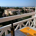 Mezzanine - Vue - Terrasse - Parking - Literie Neuve !